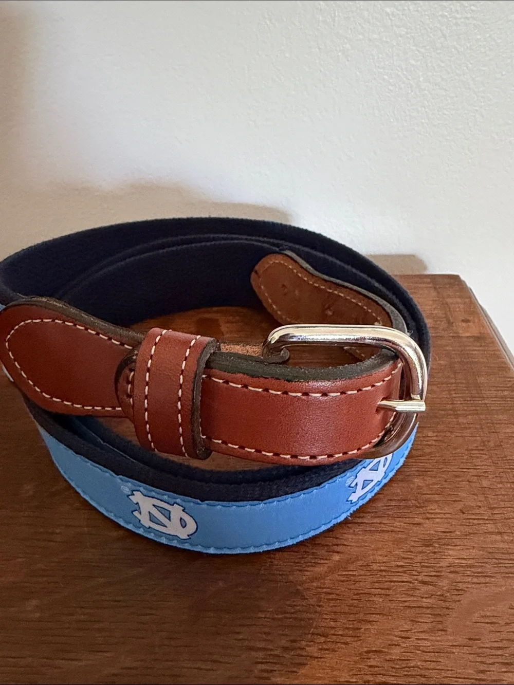 Men’s University of North Carolina Tar Heels Logo Web Belt Size 46
